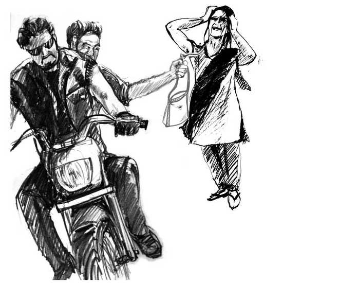 Bikers snatch woman’s gold chain in Mohali