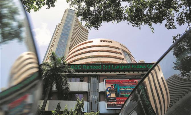 Sensex plunges 871 points, Nifty below 14,600-mark