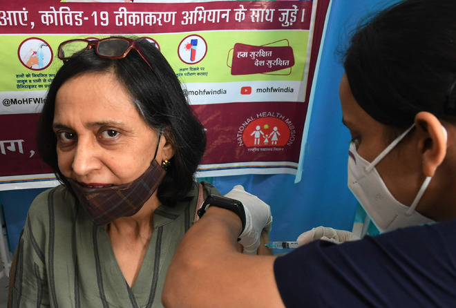 735 elderly among 873 vaccinated in Mohali