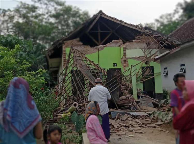 Quake in Indonesia’s Java, Bali kills 6; no tsunami warning