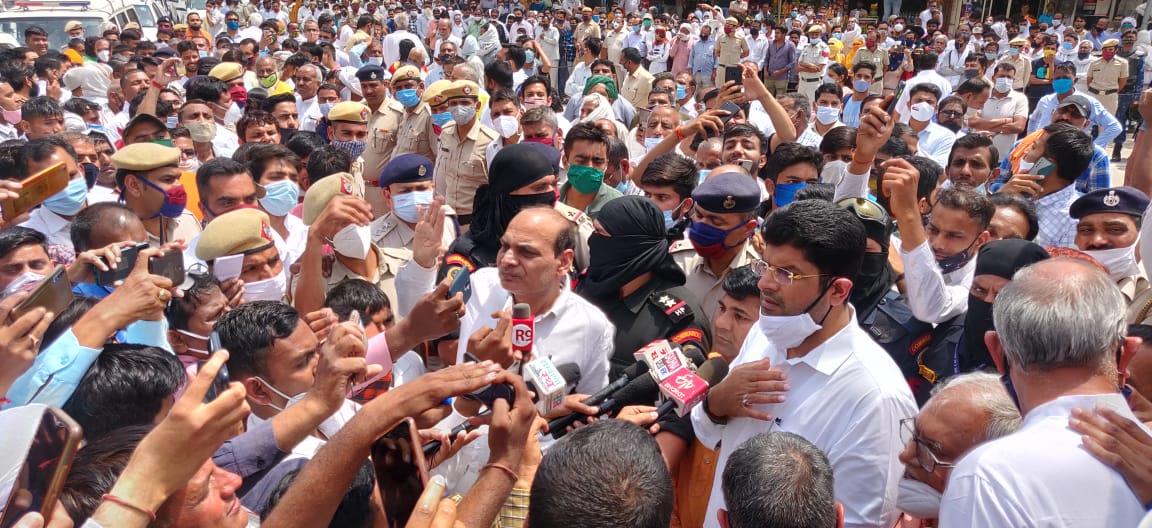 10 farmers held in Rewari before Deputy Chief Minister Dushyant Chautala's arrival
