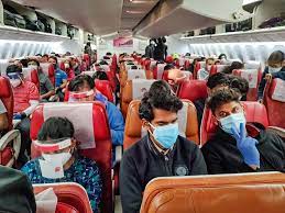 Empty middle seats may reduce COVID-19 exposure on flights, lab study finds
