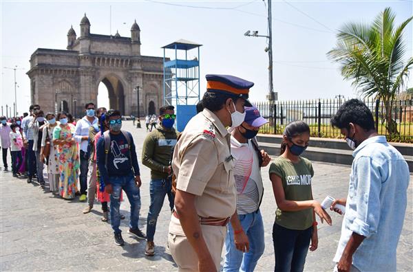 Maharashtra to impose weekend lockdown, new restrictions