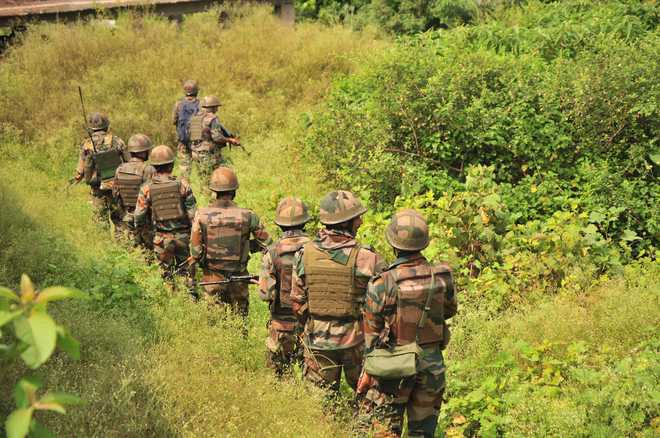 Encounters break out between security forces, militants in Shopian, Anantnag