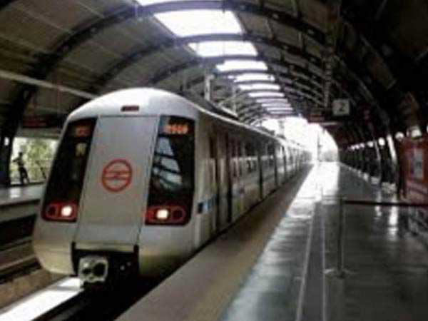 Man commits suicide at Delhi's Chawri Bazar metro station