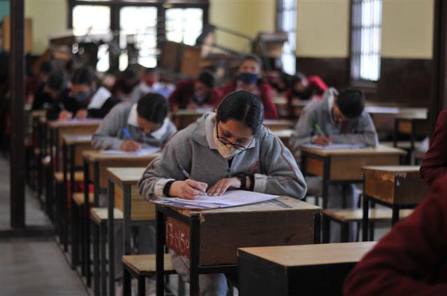 CBSE cancels Class-X exams, postpones Class-XII exams