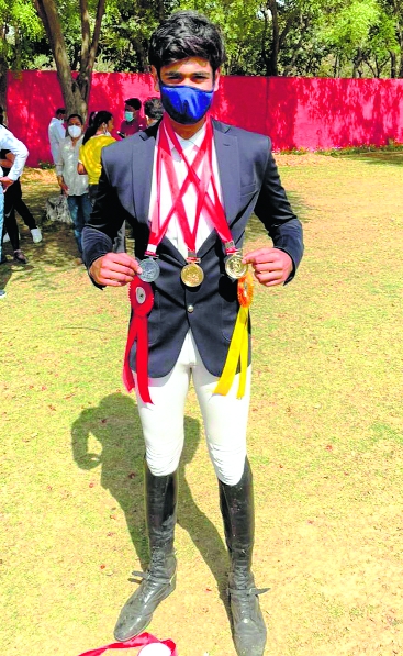 Jalandhar’s Jai wins 6 medals at Delhi Horse Show