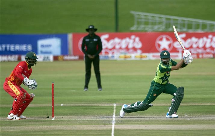 Zimbabwe pull off shock T20 win over Pakistan