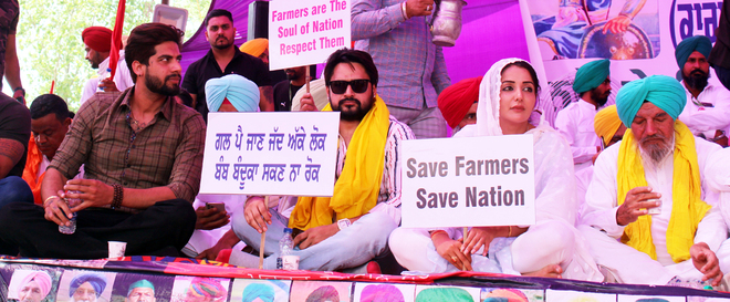 Farmers warn against ending protest on Covid spread pretext