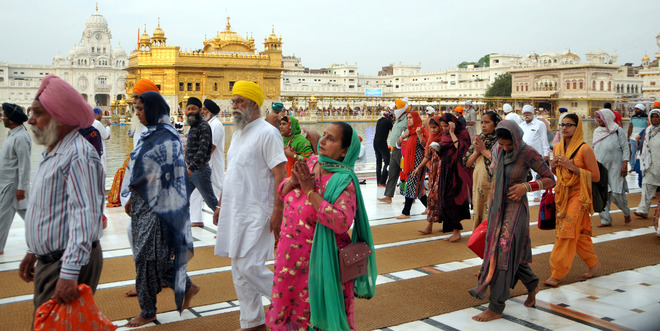 Covid norms go for a toss amid Baisakhi celebrations