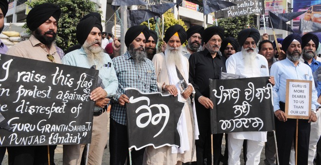 Act in sacrilege, firing cases, MLAs, ministers urge Capt Amarinder Singh