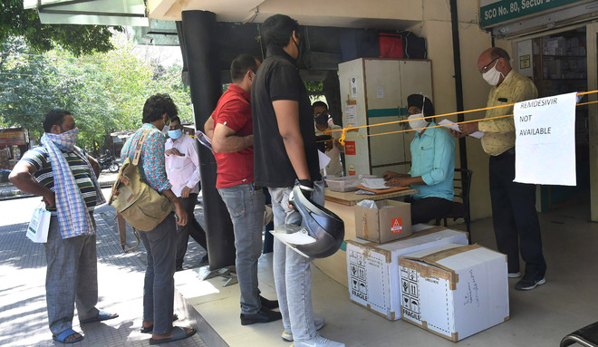 Wholesalers under pressure to meet remdesivir demand : The Tribune India