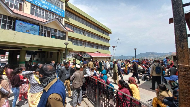 Late arrival in hospitals behind Covid deaths: IGMC Shimla