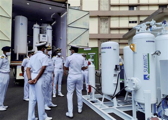 Covid-19: Indian Navy brings 340 metric tonnes of liquid oxygen, other supplies from abroad