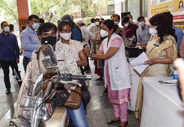 Delhi records 956 fresh COVID-19 cases, lowest in over 2 months