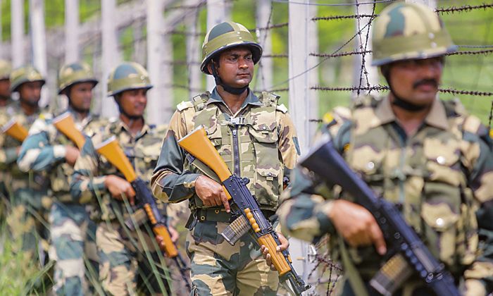 Pak national arrested as BSF foils infiltration bid in Samba sector