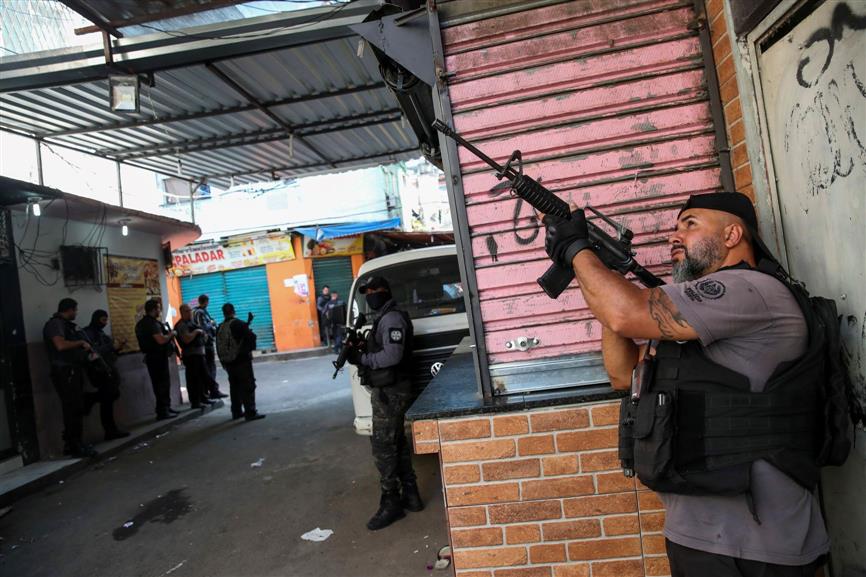Rio police draws international ire as 25 killed in drug gun battle