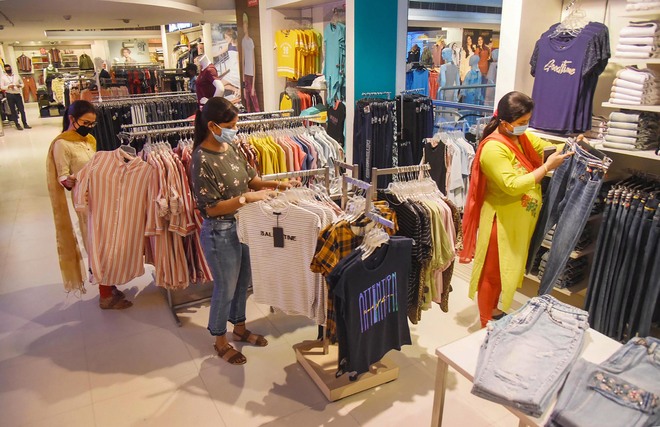 Demand for casual wear surges amid pandemic