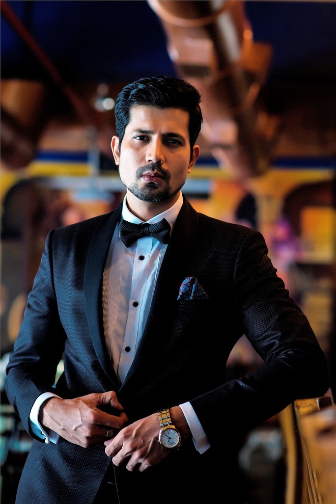 Sumeet Vyas pens an open letter to DMs, SDMs and Collectors