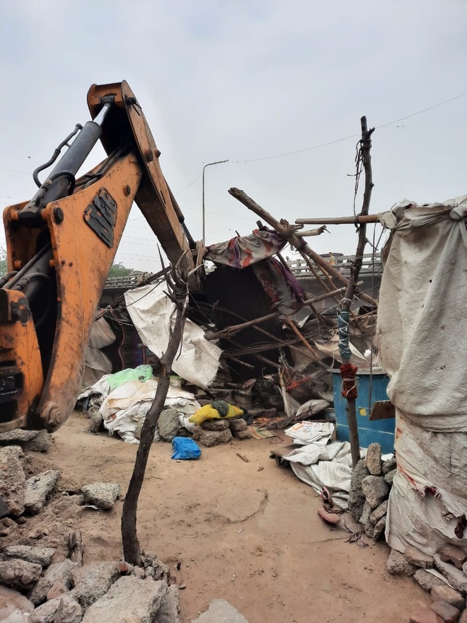 50 shanties demolished near Ludhiana's Chand Cinema