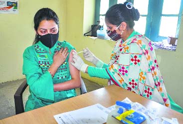 To spur imports, India waives local trials for foreign vaccines