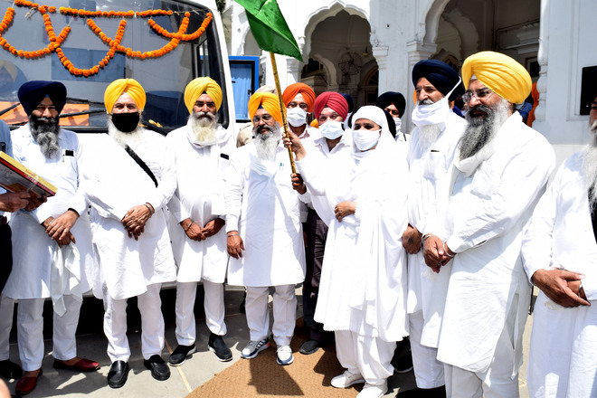 SGPC launches mobile bus service for blood donation