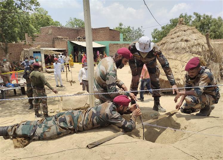 3-year-old boy falls in borewell in Agra, rescued after 8-hour operation