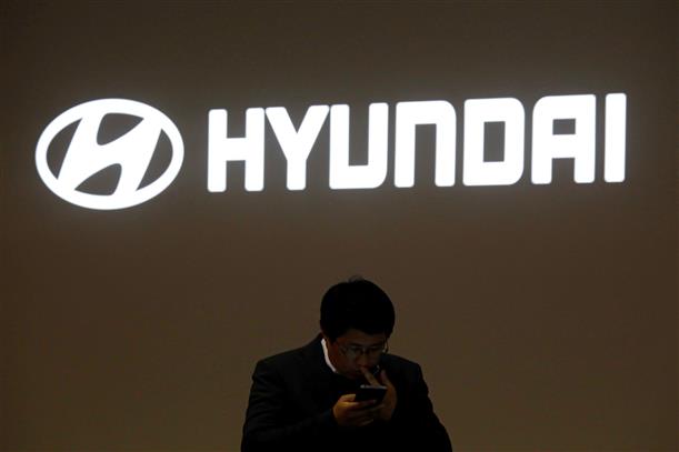 Hyundai Alcazar bookings open; launch expected soon