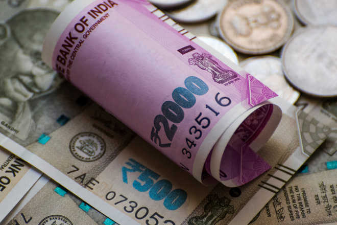 No I-T scrutiny on cash deposits up to Rs 2.5 lakh by housewives post-demonetisation: ITAT