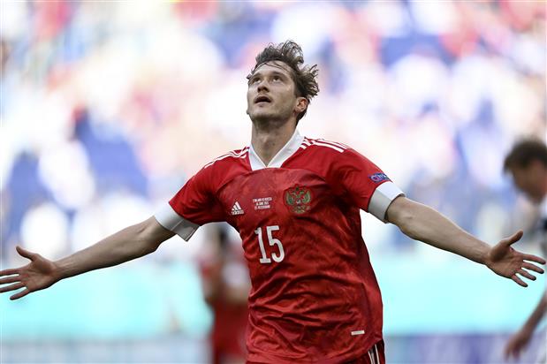 Russia back on track in Euros after 1-0 win over Finland