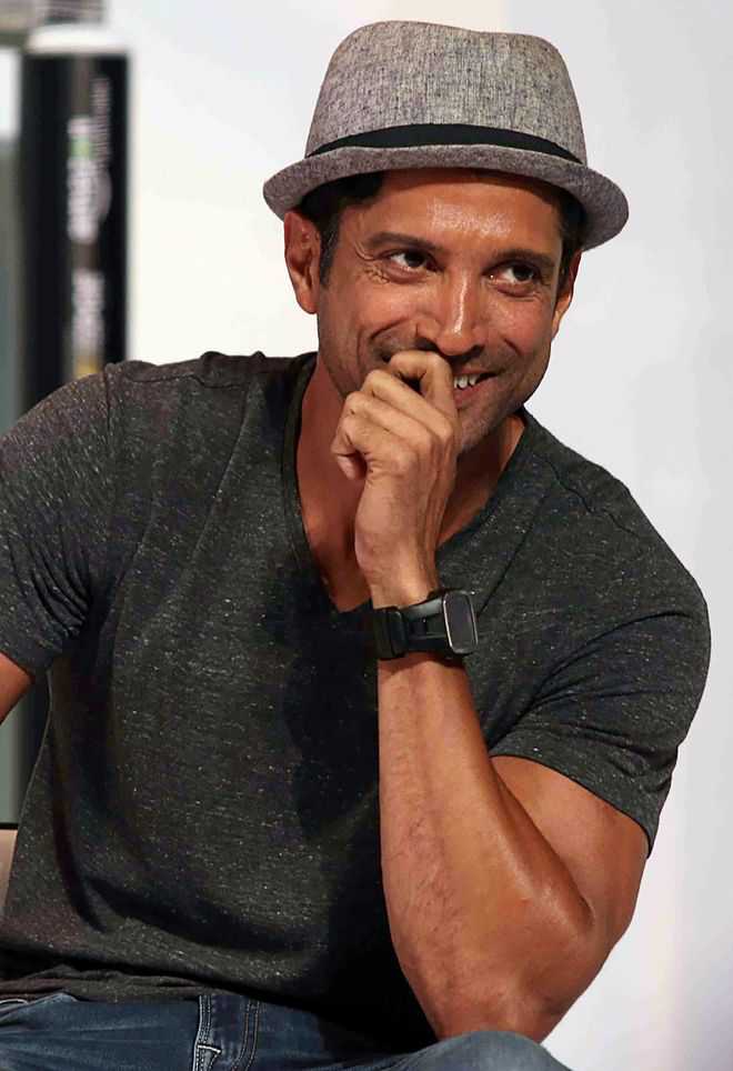 Forever grateful to the Indian Army for support: Farhan Akhtar on 17 years of 'Lakshya'
