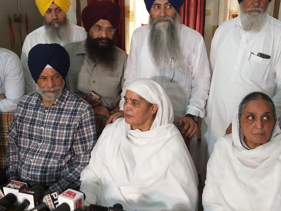 SGPC president offers support to girl, family; exhorts people to stick to religion they are born in