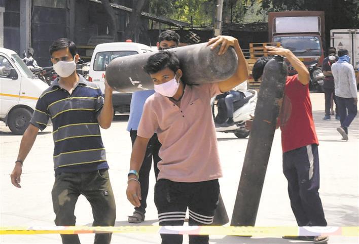 Kejriwal govt inflated Oxygen demand 4 times during peak: Supreme Court panel