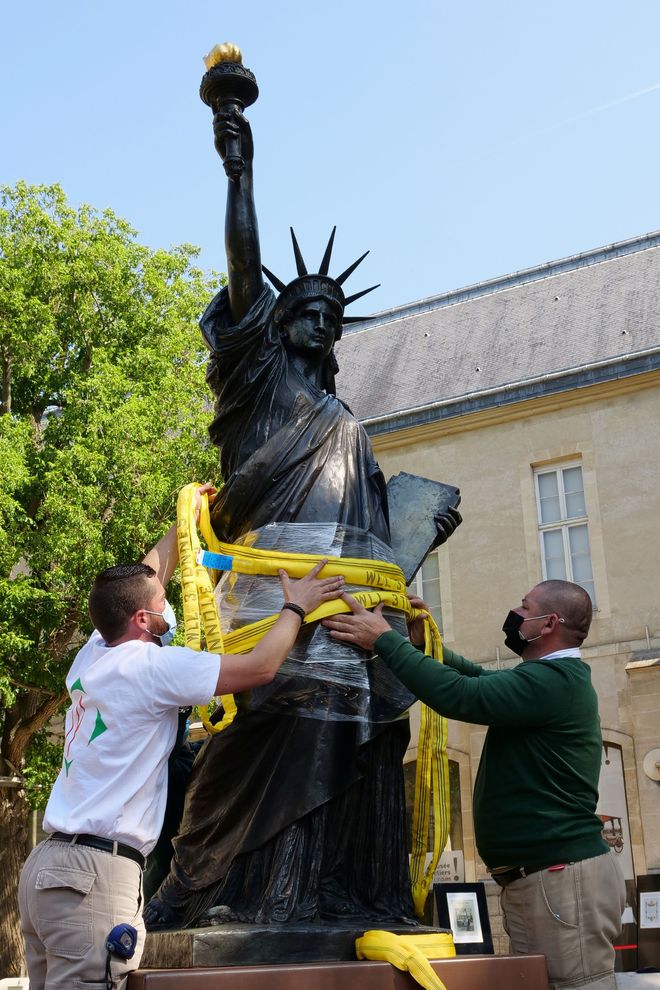 Lenox Tweety Statue Of Lady Liberty Figurine Patriotic July 4th Looney Tunes NEW