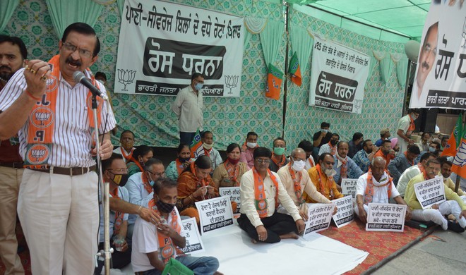 BJP protests water, sewer tariff hike