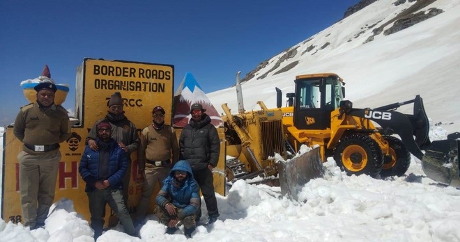 Rohtang Pass in Himachal opens to tourists