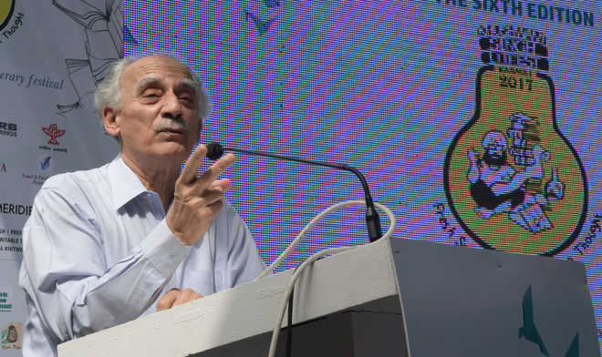 Ex-minister Arun Shourie moves SC against sedition law