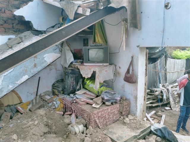 Two children killed, 5 injured as roof collapses in Patiala district