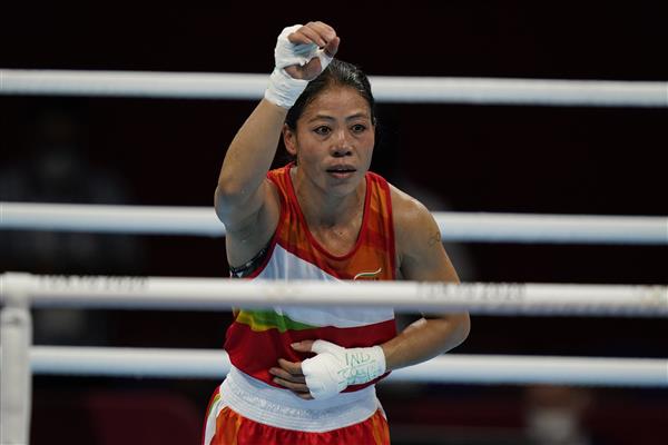 Six-time world champion Mary Kom goes down fighting in Olympic pre-quarters