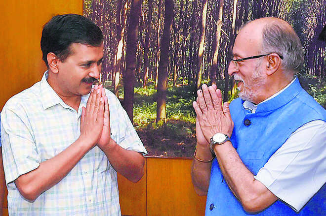 Lawyers for anti-farmer cases: Kejriwal faces off with LG