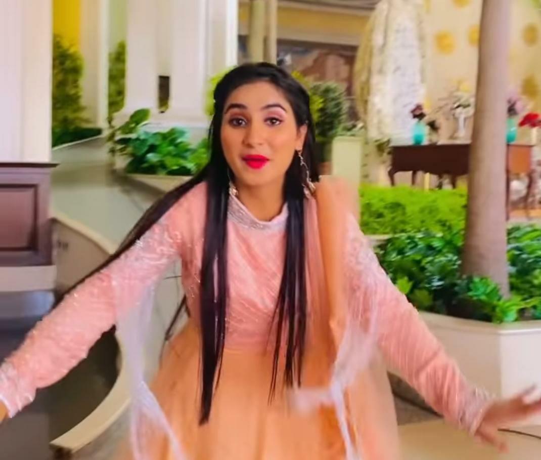 Haryanvi singer Renuka Panwar opens up on her song crossing 1 bn views