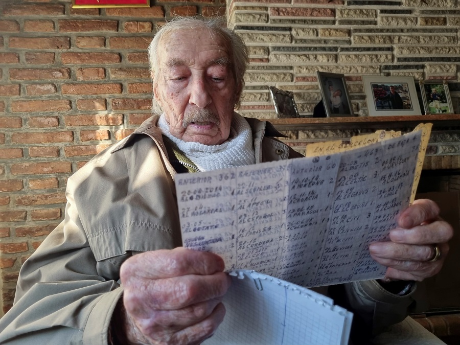 Argentine grandfather, 100, keeps handwritten notes of every Messi goal