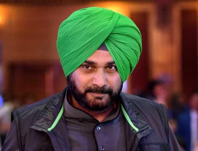Amarinder writes to Sonia, expresses reservation over Sidhu as Punjab Congress chief