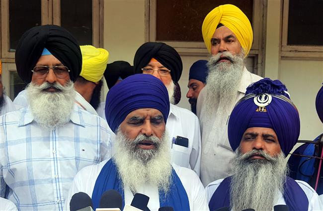 2015 sacrilege: ‘Parallel’ acting Jathedar summons cabinet ministers, MLAs to Akal Takht