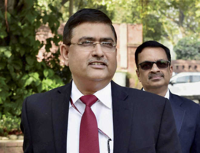 Gujarat-cadre IPS officer Rakesh Asthana takes charges as Delhi Police Commissioner