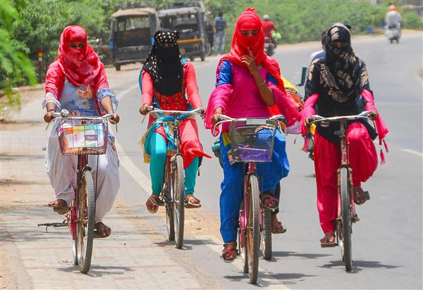Hot weather conditions prevail in Haryana, Punjab