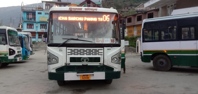 Leh-Delhi bus service begins after 21 months