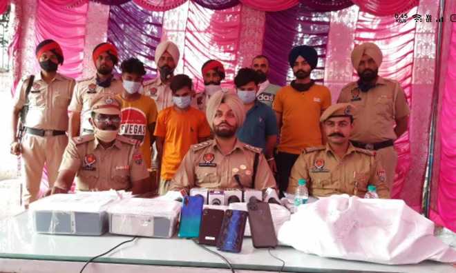 4 snatchers nailed with 101 phones in Mohali