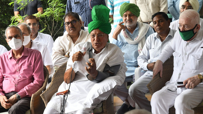 Former Haryana CM Om Prakash Chautala bats for third front