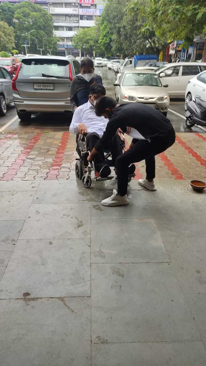 Lift fixed, but specially abled activist yet to receive apology